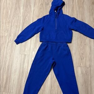 Lululemon Scuba Sweatpant Set in Cerulean Blue - Size S